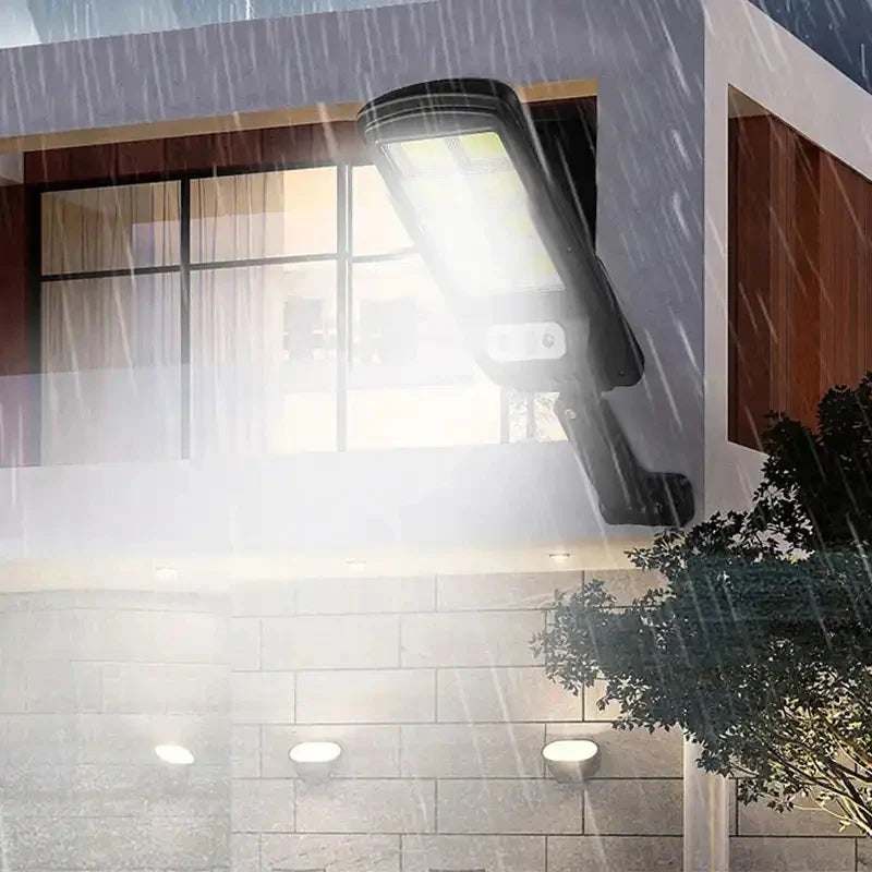 lot 4 Projecteur solaire avec détecteur de mouvement et télécommande