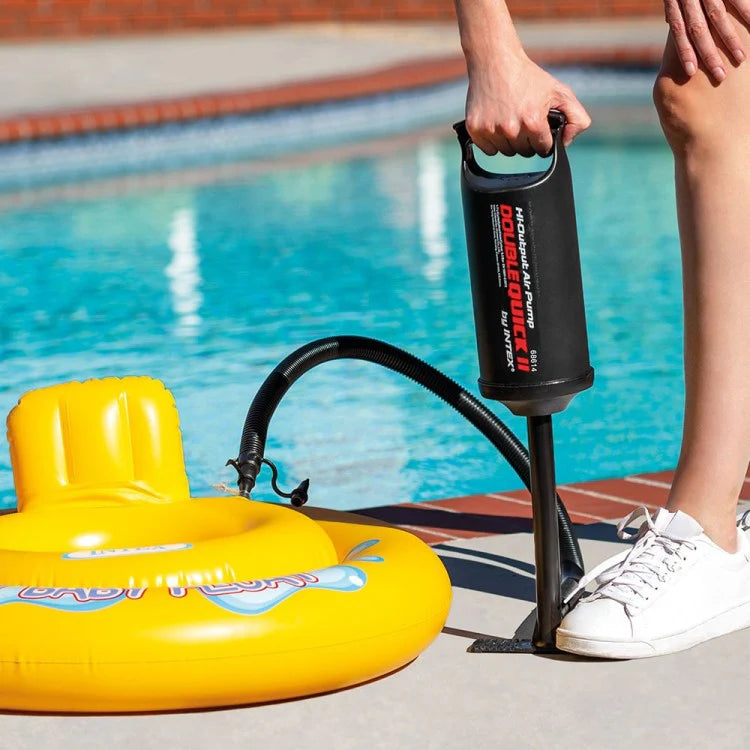 Gonfleur à main 1,7 litre de la marque intex