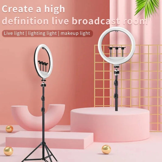 Ring Light Avec Trois Support Téléphones 3 Couleurs Et 10 Modes