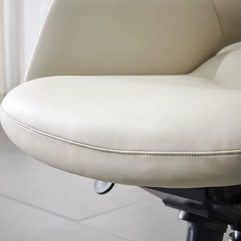 Chaise de Bureau Executive Luxe – Design Élégant & Confort Ergonomique